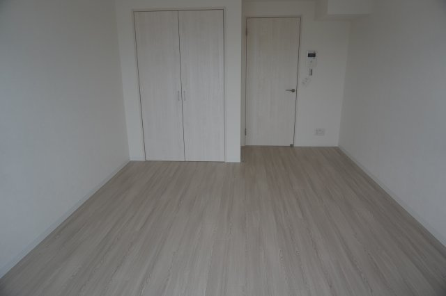 仲介手数料0！！STUDIO KANAREBASHIの居間・リビング