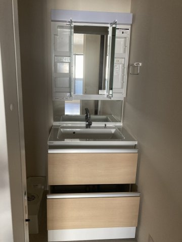 【独立洗面台】