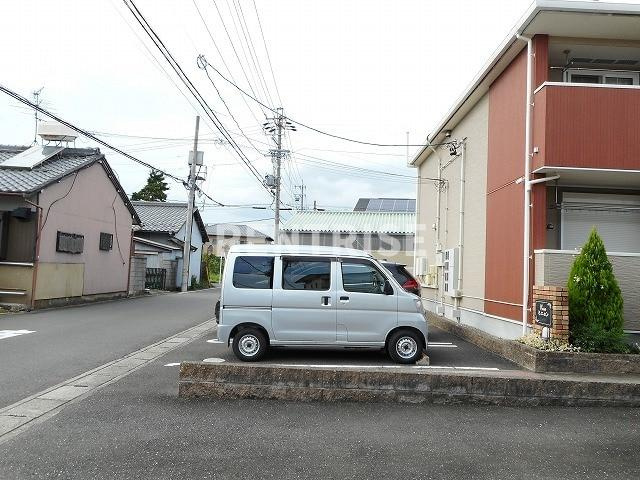 ミニョンの駐車場|駐車場