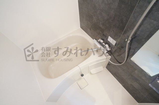 ONLYONE川西壱番館の浴室|参考、同建物・同間取りの号室