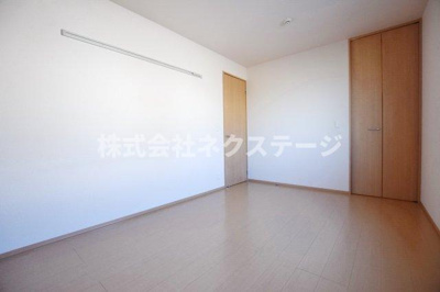 【寝室】 | プラド