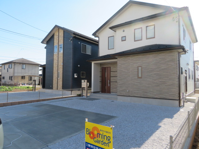 高崎市倉賀野町4期（全2棟）1号棟の前面道路含む現地写真|前面道路含む現地写真です