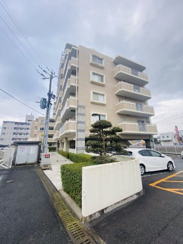 藤和小郡ハイタウンの外観