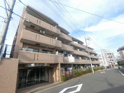 【外観】 | 朝日プラザ権太坂 | 総戸数２６戸、平成２年４月築、管理人は巡回勤務につき管理体制良好です♪