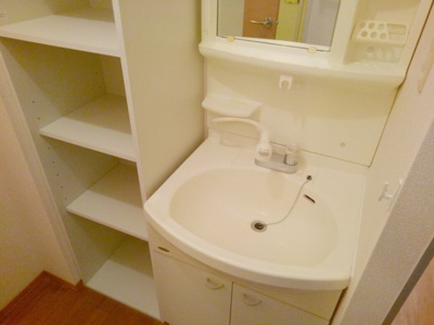 【洗面所】 | ハイネス 有本