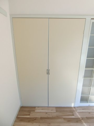 ロイヤルシングルの玄関