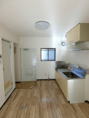 ロイヤルシングルのキッチン|※掲載写真は過去分の為、現況を優先します。