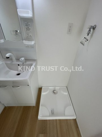 LuXe梅田西の洗面所|ゆったりとスペースのある洗面所