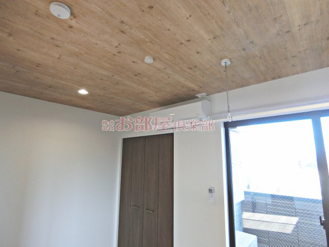 ティーレグノ羽犬塚のその他|床と天井には木の温かい印象が(^^♪good!
癒されますね♪