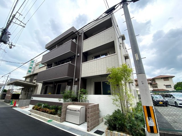 D-room西台の外観