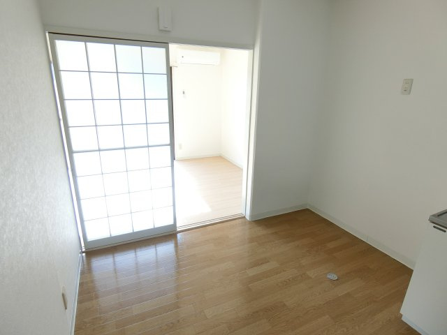 ロイヤルシングルのキッチン