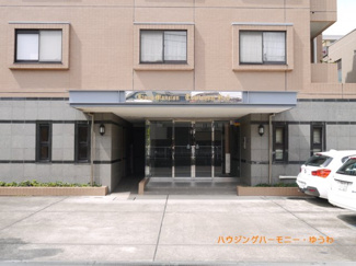 【エントランス】