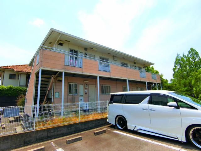 エステートピア楠の外観