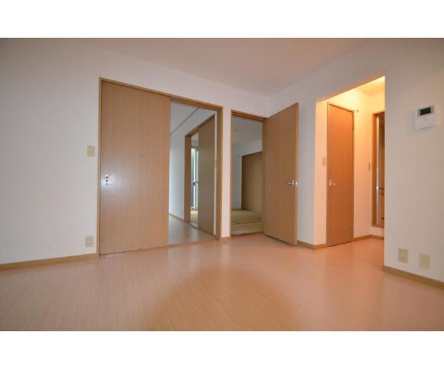 エステートピア楠の居間・リビング