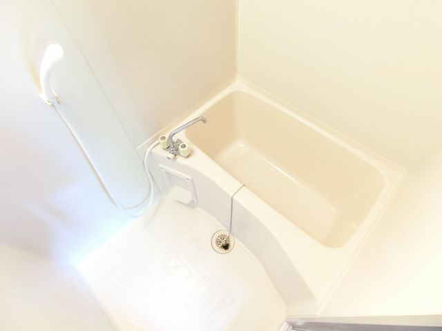 エステートピア楠の浴室