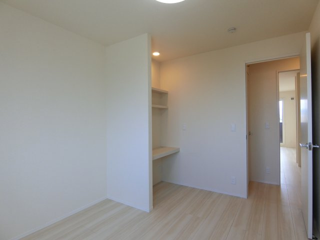 エムグランデの洋室