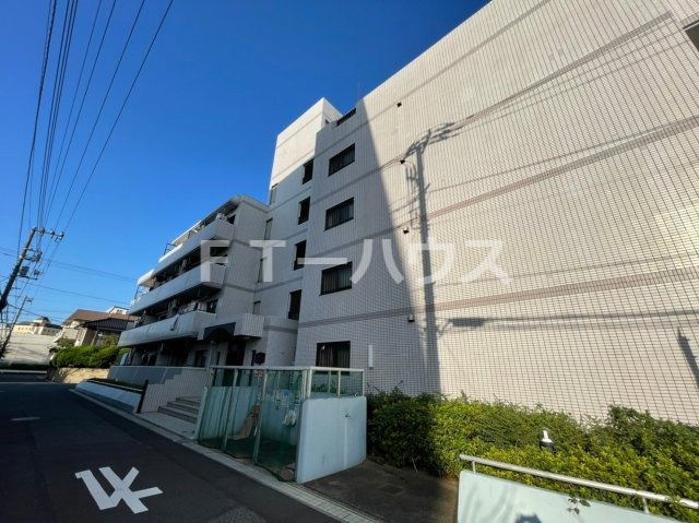 アドリーム幕張本郷吉野の外観