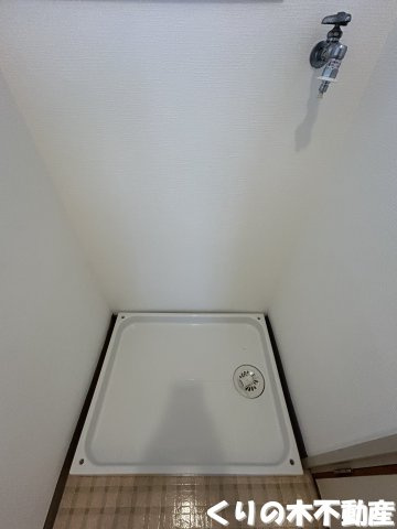【設備】 | ルミウス北日吉 | 洗濯機置き場です
