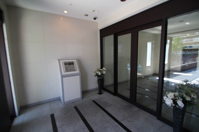 グラン・コート小牧原のエントランス|建物の内部です