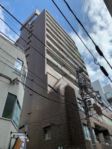 朝日神保町プラザの外観