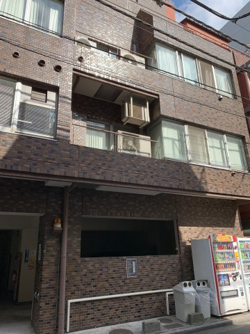 朝日神保町プラザの外観