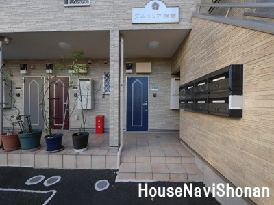 【エントランス】 | プルメリア湘南