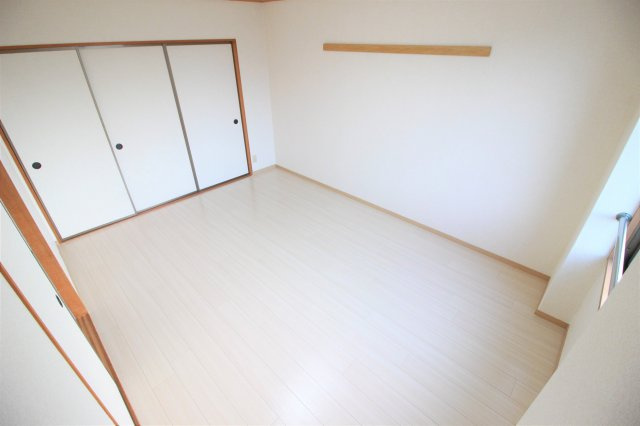 【洋室】 | フラワーヒルまつもと