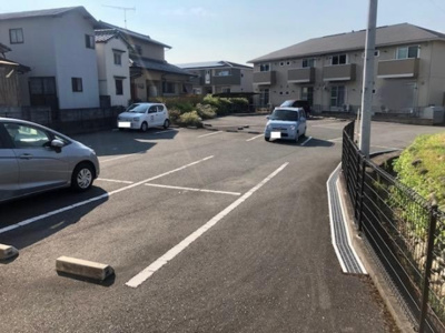 【駐車場】 | コンフォール A棟