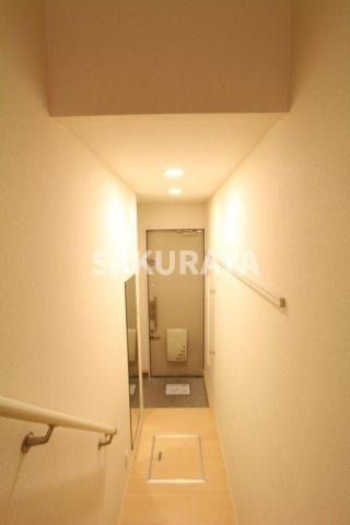 ボーセゾンの玄関|現況と異なる場合がございます。