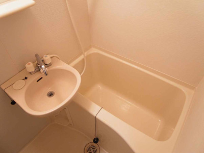 【浴室】 | レオパレスREI | 画像7