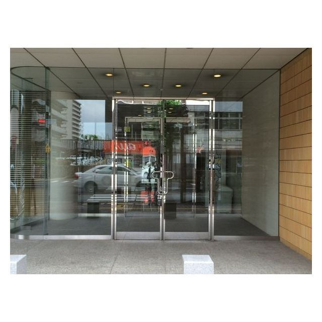 岐阜神田町ビルのエントランス