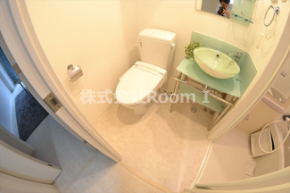 【洗面所】 | ＳＥＲＥＮＩＴＥ堺筋本町ＳＵＤ | ゆったりとスペースのある洗面所