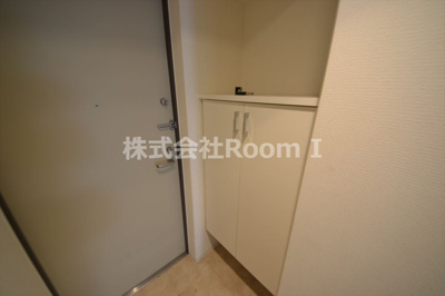 【玄関】 | SEST北浜 | 毎日通る玄関はこちらです