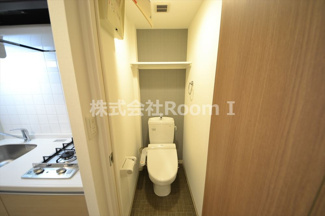 【トイレ】 | プレサンス堺筋本町駅前 | シンプルで使いやすいトイレです
