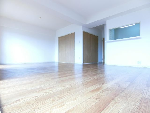 ブエナビスタ和泉中央の居間・リビング