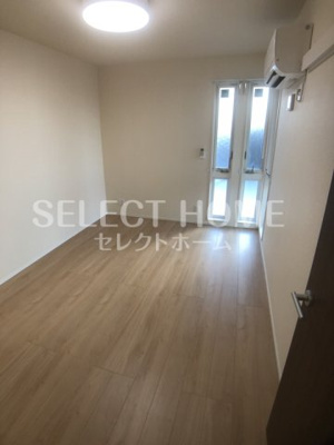 【寝室】 | アルシオーネ | 落ち着いた色調の寝室です