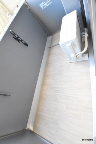プレサンス堺筋本町ディスティニー　仲介手数料無料のバルコニー