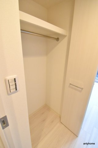 プレサンス堺筋本町ディスティニー　仲介手数料無料の収納
