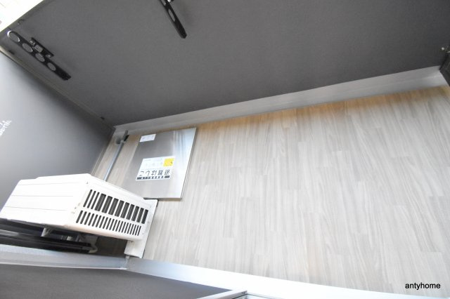 プレサンス堺筋本町ディスティニー　仲介手数料無料のバルコニー