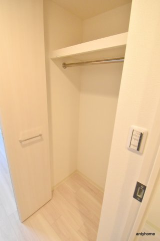 プレサンス堺筋本町ディスティニー　仲介手数料無料の収納