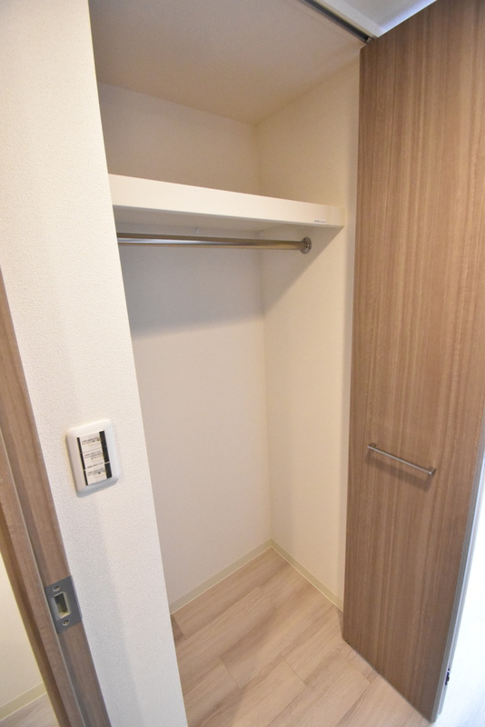 プレサンス堺筋本町ディスティニー　仲介手数料無料の収納