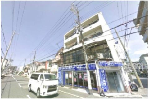 林マンションの外観