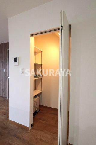 リヴェール・カーサのキッチン|現況と異なる場合がございます。