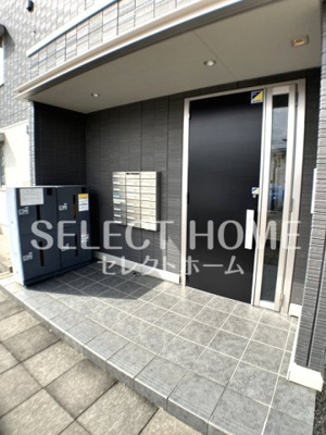 【エントランス】 | ラルーチェ | エントランスです