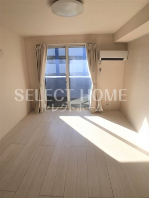 【寝室】 | ラルーチェ | 落ち着いた色調の寝室です