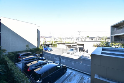 【駐車場】 | パークホームズ杉並善福寺川緑地 | 月額：14,000～20,000円（令和3年12月2日現在　空無）