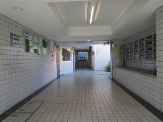 【エントランス】