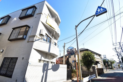 【周辺】 | ピア井の頭公園 | 閑静な住宅街に佇むリフォーム済みのマンション。ファミリーにもおすすめの緑豊かな住環境。