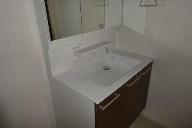 コモンドーレの独立洗面台|シャンプードレッサー