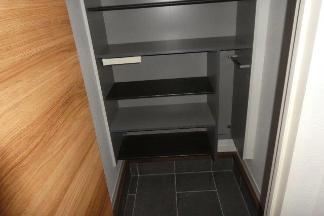 コモンドーレの収納|玄関横収納